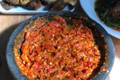 Resep Sambal Lamongan Terasi Bakar Buat Teman Pecal Lele