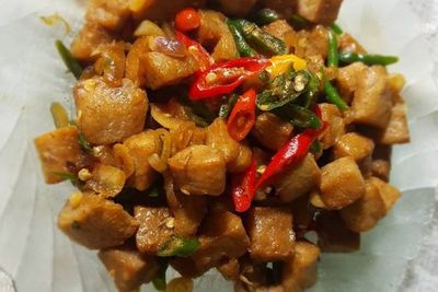 Masak Sederhana Tumis Tempe Menjes Pedas, Ini Resepnya