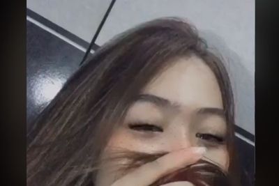 Nyaris Pindah Agama Demi Bisa Nikah dengan Pacar, Cewek Ini Malah Ditinggal Nikah, Nyesek!
