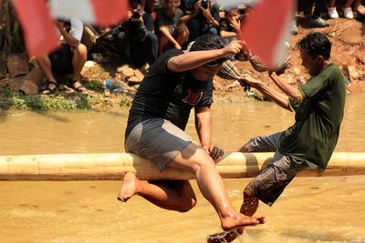 10 Ide Lomba 17 Agustus Yang Tetap Terapkan Social Distancing