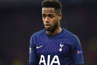 Ajax Mau Pinjam Ryan Sessegnon, Tottenham Tunggu Persetujuan Mourinho