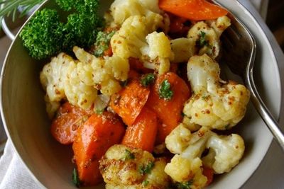 Resep Tumis Kembang Kol Saus Tiram, Praktis Dibuat