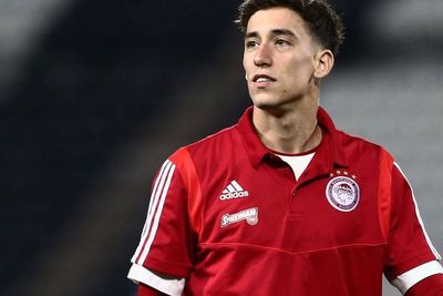 Liverpool dan Olympiacos Capai Kesepakatan Transfer Tsimikas 11,75 juta Pounds