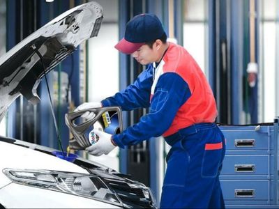 Mobil Bisa Ganti Oli dan Tune Up di Rumah, Begini Caranya