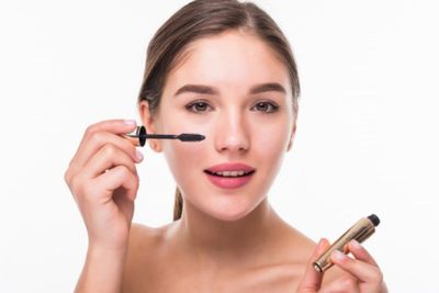 Girls, Ketahui Tanda-tanda Maskara yang Sudah Kedaluwarsa