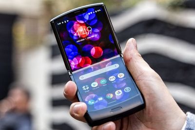 Motorola Segera Umumkan Moto RAZR 5G Bulan September Mendatang!
