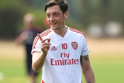 Dikecam karena Tolak Pemotongan Gaji di Tengah Pandemi Covid-19, Ini Kata Ozil