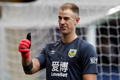 Tinggalkan Burnley, Joe Hart Bebas Transfer ke Tottenham