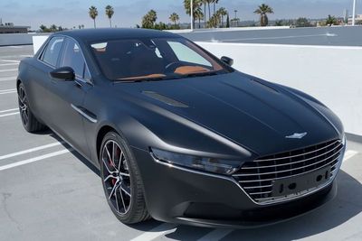 Sedan Aston Martin Lagonda Taraf Disebut sebagai Sedan Mewah Termahal, Kok Bisa?