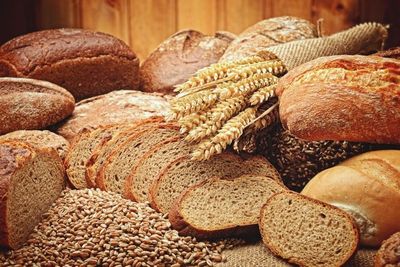 Berapa Karbohidrat Yang Harus Dimakan Dalam Sehari Jika Ingin Menurunkan Berat Badan?