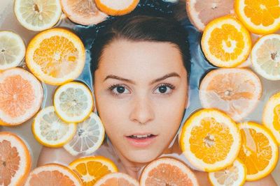Stop Boros Beli Skincare Mahal! Rahasia Glowing Maksimal Ternyata Sesimpel Ini!