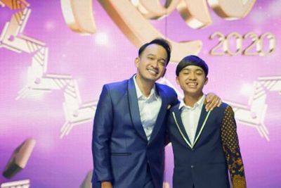Viral Seorang Pria Ramal Nasib Betrand Peto di Masa Depan, Hasilnya Bikin Kaget