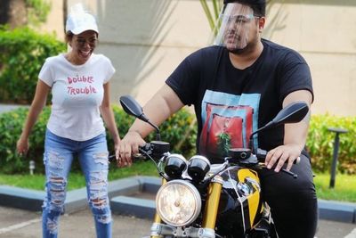 Ivan Gunawan Panen Pujian Usai Dapat Hadiah Moge dari Nikita Mirzani, Netizen: Makin Gagah