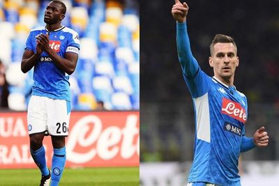 Kalidou Koulibaly dan Arkadiusz Milik Otw Keluar Napoli