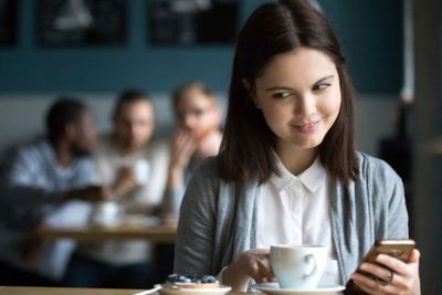 Halo Effect, Merugikan atau Justru Menguntungkan?