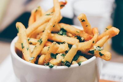 5 Kesalahan Saat Masak Kentang Goreng di Air Fryer, Bikin Teksturnya Gagal Renyah!