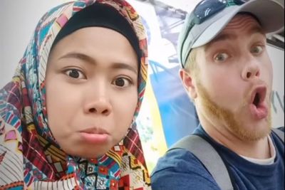 Cerita Bule AS Mantap Masuk Islam dan Nikahi Gadis Berhijab Asal Cilacap