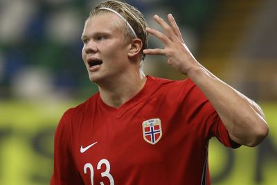Erling Haaland Bahas Kemungkinan Pindah ke Premier League Usai Kemenangan Norwegia