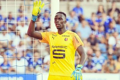 Pihak Rennes: Kami Sedang Diskusi dengan Chelsea Soal Perekrutan Edouard Mendy