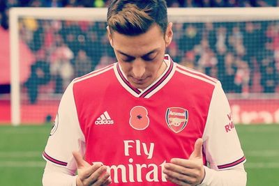 Q&A di Twitter, Ozil Ungkap Starting XI Impiannya, Siapa Saja?