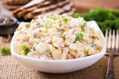 Konsumsi Salad Pakai Mayones, Benarkah Baik untuk Menu Diet?