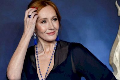 #RIPJKRowling Jadi Trending Topic Teratas di Twitter, Benarkah JK Rowling Meninggal?