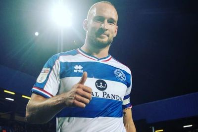 Ngaku Dilecehkan, Bek Hamburg Toni Leistner Serang Fans di Tribun, Akhirnya Minta Maaf