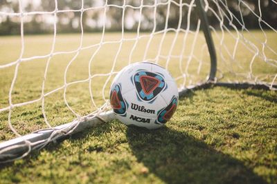 Takut Tertular Corona di Lapangan, Klub Jerman Ini Main Jaga Jarak, Alhasil Dibantai 37-0