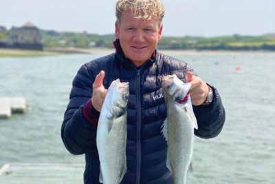 Gordon Ramsay Cari Traveller Muda Buat Jalan-Jalan Keliling Dunia, Ini Syaratnya!