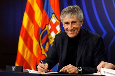 Quique Setien Tempuh Jalur Hukum Atas Sengketa Kontrak dengan Barcelona