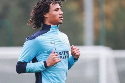 Nathan Ake Akui Tolak Tawaran Klub Lain Demi Pindah ke Man City