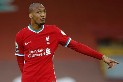 Bermain Sebagai Bek Tengah, Klopp Apresiasi Penampilan Fabinho