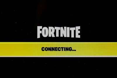 Apple Tuduh Pengembang Fortnite Melakukan Monopoli
