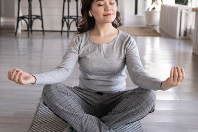 Buat Kamu yang Berjuang untuk Hamil, Coba Gerakan Yoga Ini