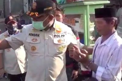 Heboh Warga Bogor Tak Pakai Masker Diborgol, Satpol PP: Hanya Bercanda