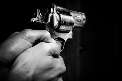 Viral Pria Ngaku Ring 1 Istana Sambil Tunjukan Pistol di Depok, Polisi Turun Tangan