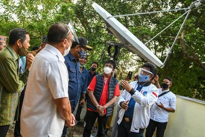 FOTO: Menkominfo Tinjau Lokasi Superwifi di Manggarai Barat