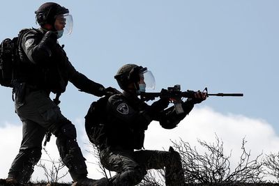 Dua Remaja Palestina Tewas Ditembak Tentara Israel Bersamaan dengan Disahkannya Mosi Aneksasi Tepi Barat