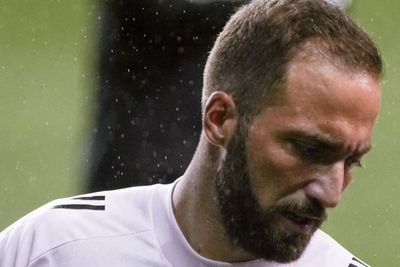 Higuain Gagal Eksekusi Penalti Saat Debut di Inter Miami
