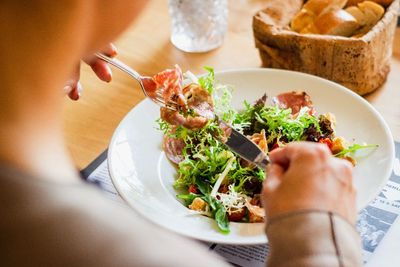4 Hal yang Harus Diperhatikan Saat Memilih Berhenti Dari Diet Keto Agar BB Tidak Naik