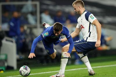 Bukan Pipis, Eric Dier Keluar Lapangan Karena BAB