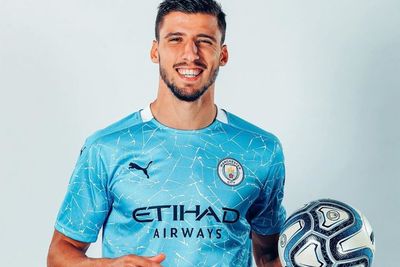 Pep Guardiola Puji Konsistensi Ruben Dias di Manchester City: Dia Pemimpin yang Luar Biasa