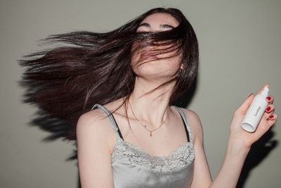 Sederet Rutinitas Perawatan Rambut Kering dan Kusut ala Wanita Jepang, Yuk Sontek!
