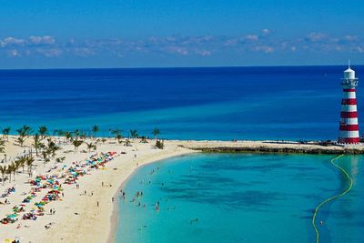 Mulai 1 November, Turis Tujuan Bahama Tidak Perlu Karantina Lagi