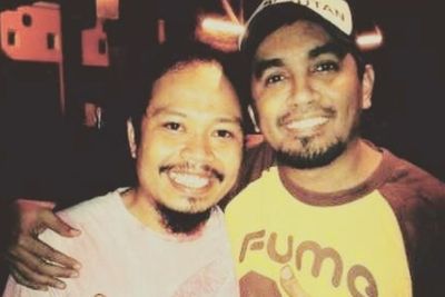 Ulang Tahun, Mantan Vokalis Payung Teduh Ingat Glenn Fredly Lompat ke Kolam Karena Hal Ini