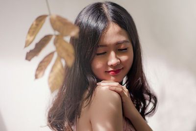 Benarkah Cuka Apel Bisa Bikin Rambut Lebih Sehat dan Berkilau? Ini Faktanya