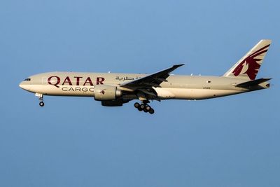Asyik! Qatar Airways Berikan 21.000 Tiket Pesawat Gratis untuk Guru