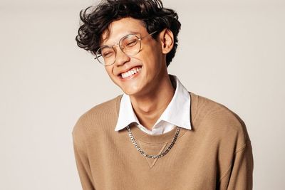 Tulis Kisah Cinta Seorang Introvert, Kevin Hugo Hadirkan Single Perdana A Letter To You