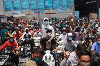 Hari Ini, Buruh Kembali Lanjutkan Aksi Mogok Kerja Nasional
