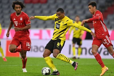 Bek Dortmund Akanji Dinyatakan Positif COVID-19